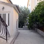 Dvosoban U Centru Grada Biograd Na Moru
