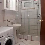 Dvosoban U Centru Grada *