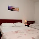 Dvosoban U Centru Grada Biograd Na Moru