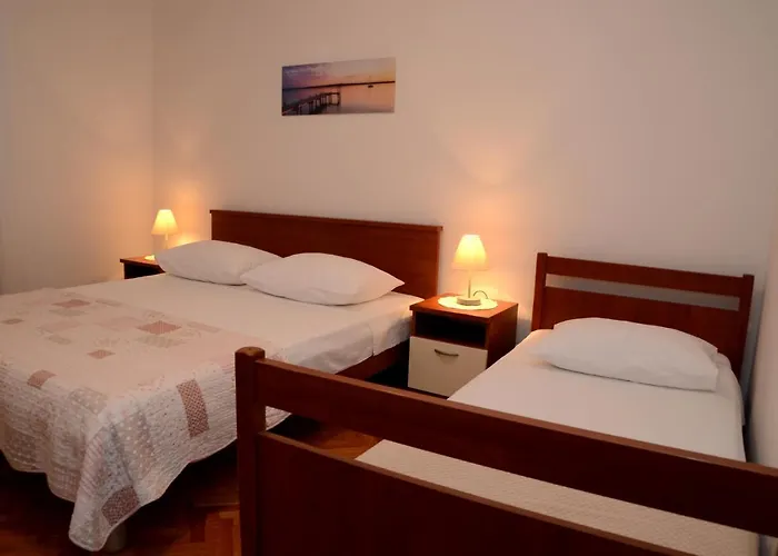 Dvosoban U Centru Grada * Biograd Na Moru