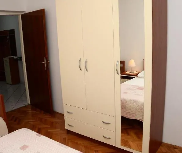 Apartamento Dvosoban U Centru Grada *