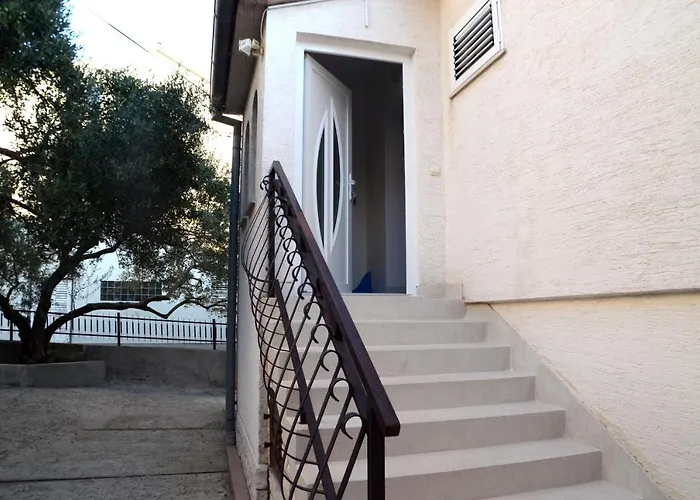 Apartamento Dvosoban U Centru Grada