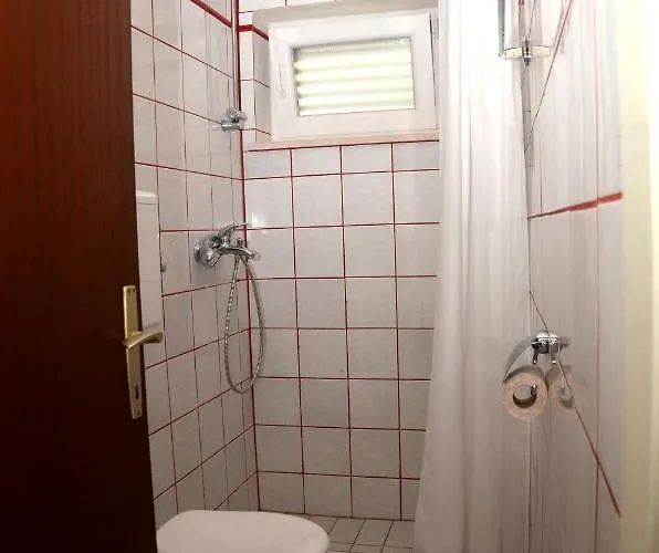 Dvosoban U Centru Grada Apartamento