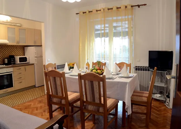 Apartamento Dvosoban U Centru Grada Biograd Na Moru
